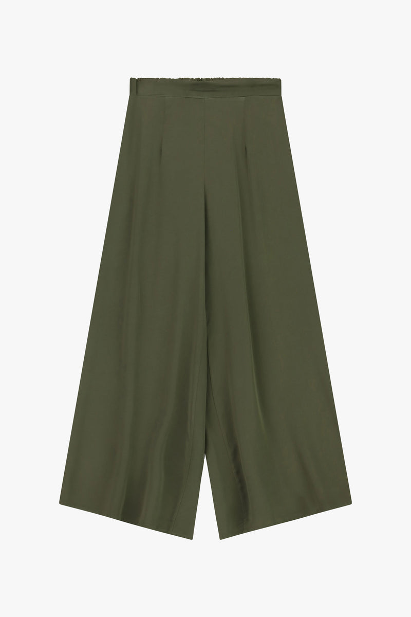 Pantalon femme Dixie P782B106 coloris Muschio, coupe large, taille haute et jambe fluide vert mousse.
