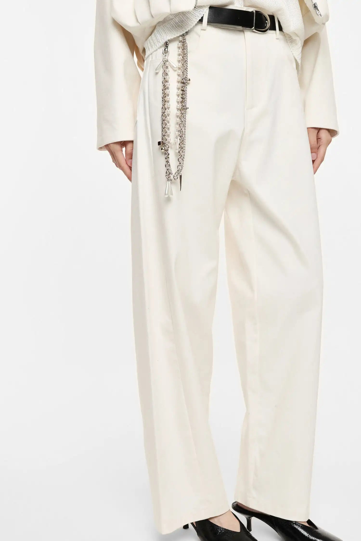 Pantalon Large Imperial avec ceinture et chaîne Panna