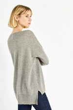 Pull Madluv Bam Gris