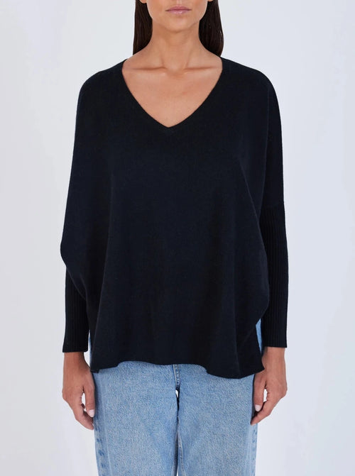 Pull poncho Notshy Faustine Noir