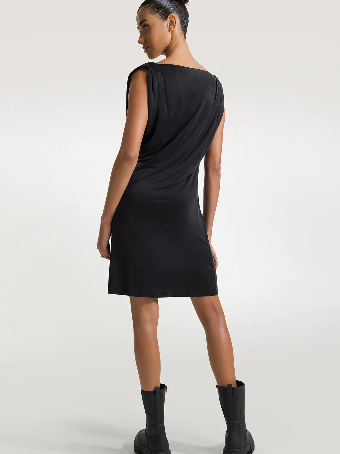 Robe RRD Cupro Kim Nero