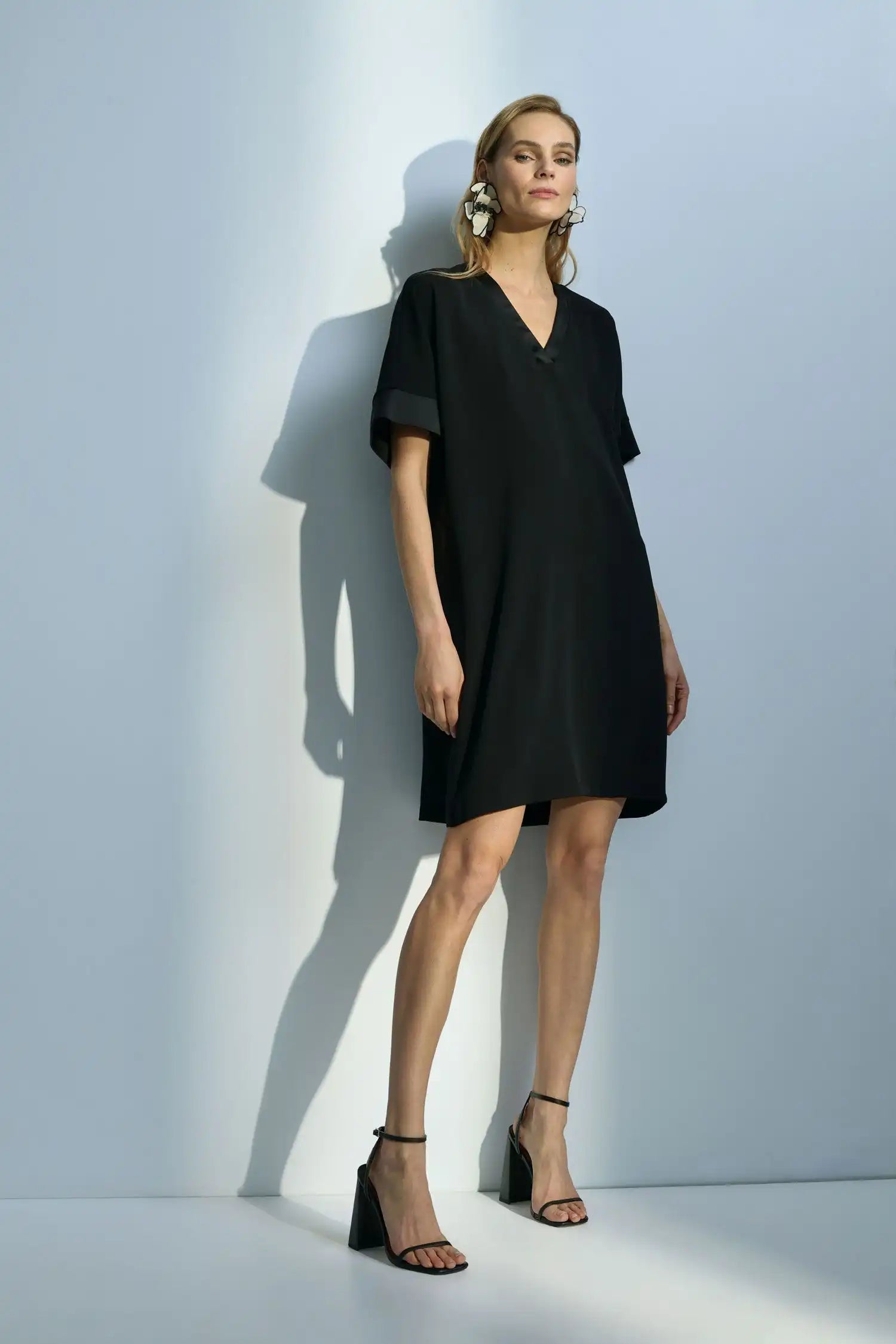 Robe courte Imperial bandes satins Nero