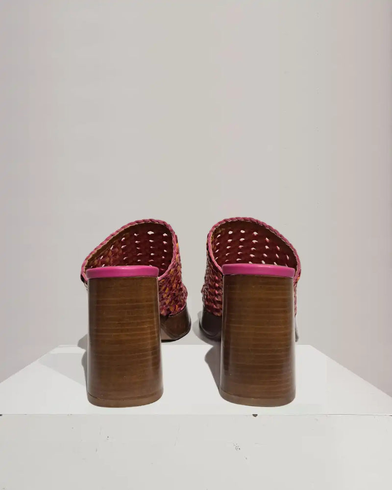 Sandales mules plateau Paoyama à talon droit Fuxia