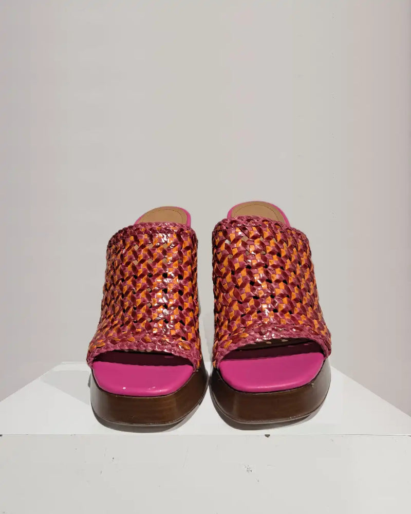 Sandales mules plateau Paoyama à talon droit Fuxia