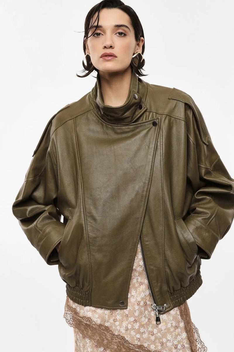 Veste en cuir Imperial col montant Militare